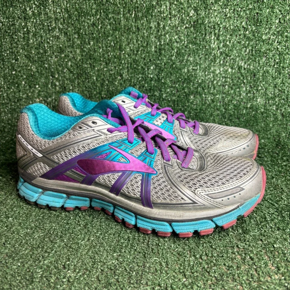 Brooks Adrenaline GTS 17 Running Athletic Training Sneakers Silver Women Sz 10.5
